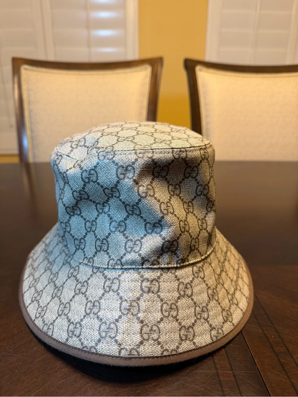 New Authentic Gucci GG Supreme Logo Leather Bucket Hat Tan Brown Size L